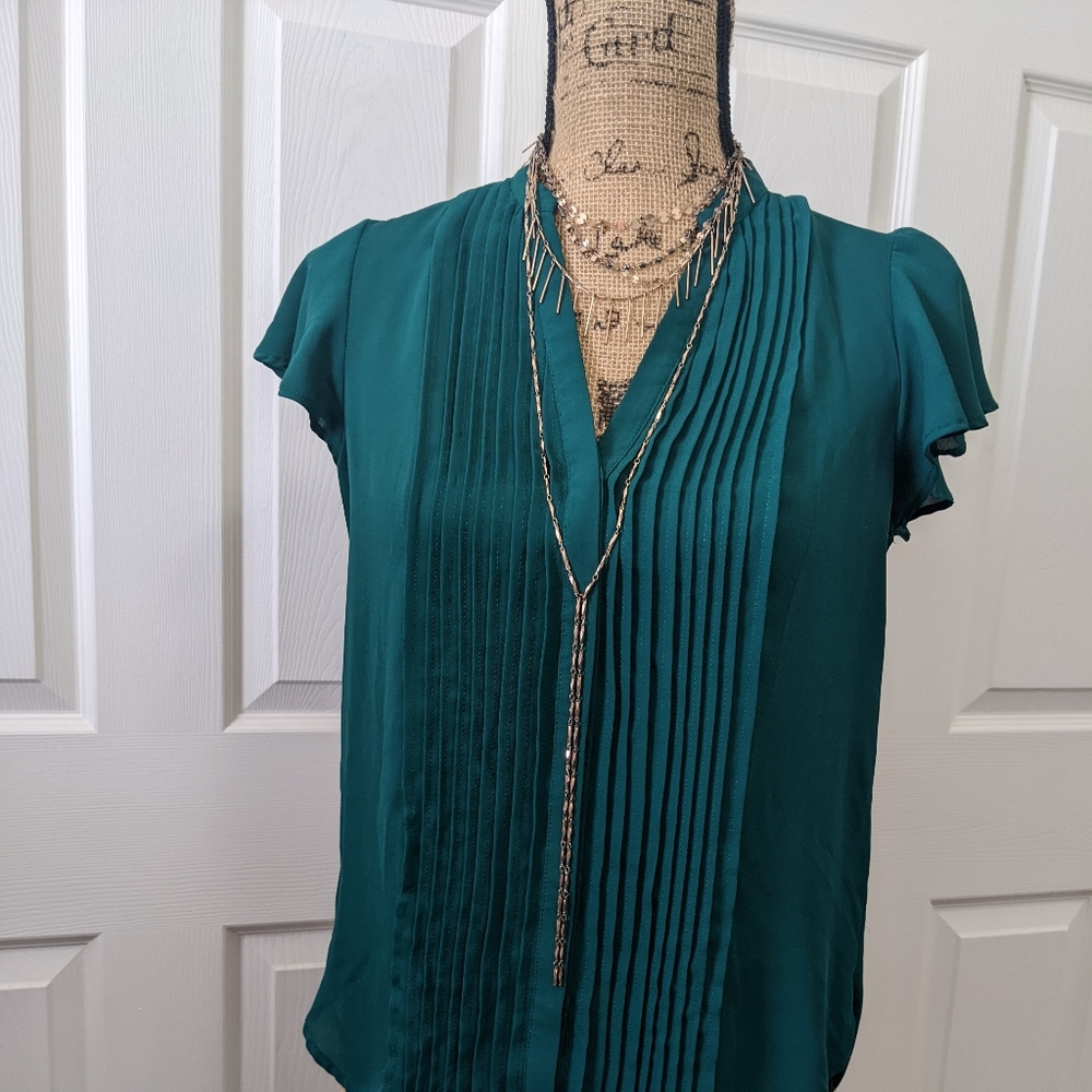 H&M Emerald Green Chiffon Sz 4 Blouse